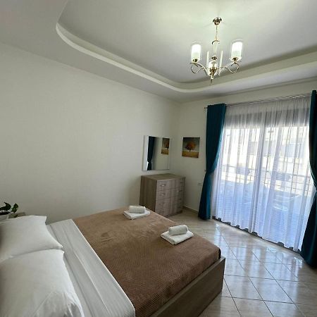 Trea Accomodations - Port Side Vlore Exterior photo