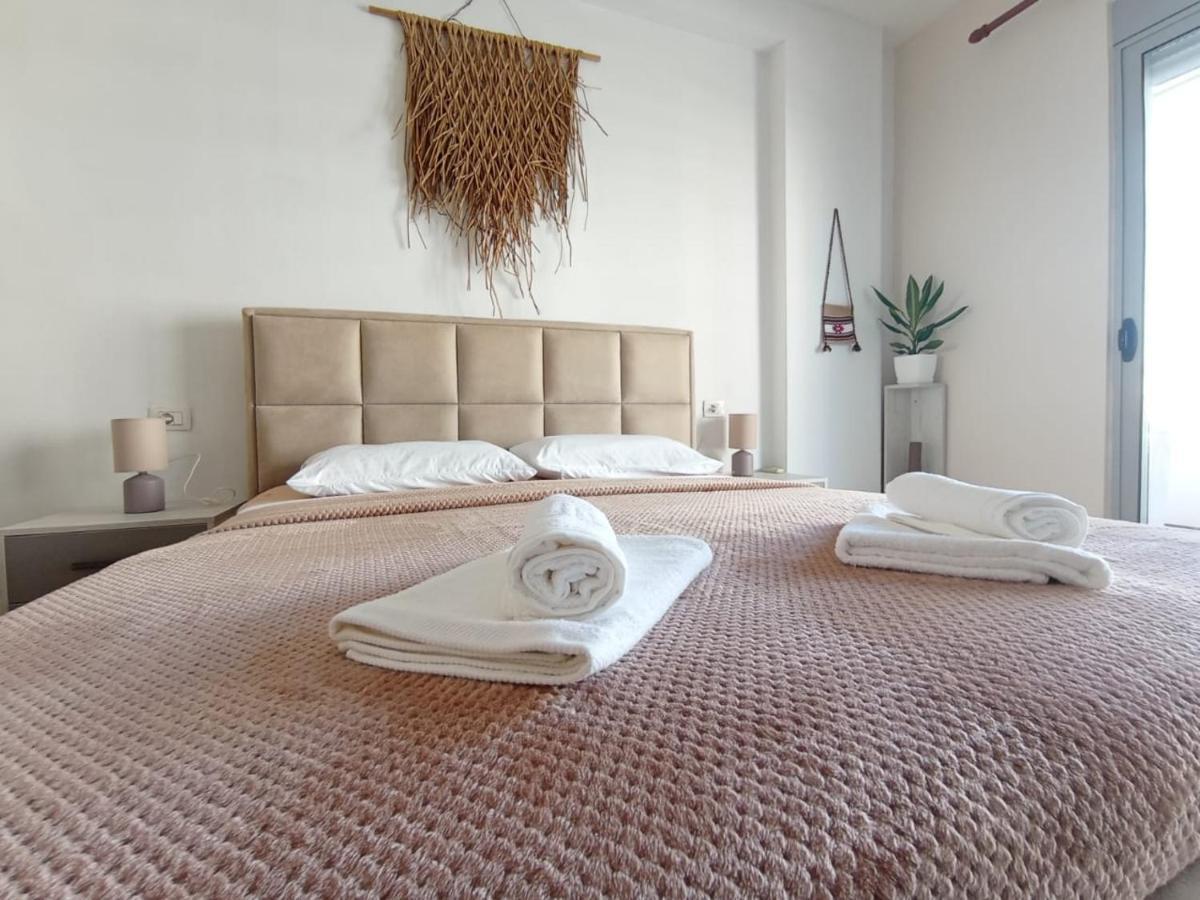Trea Accomodations - Port Side Vlore Exterior photo